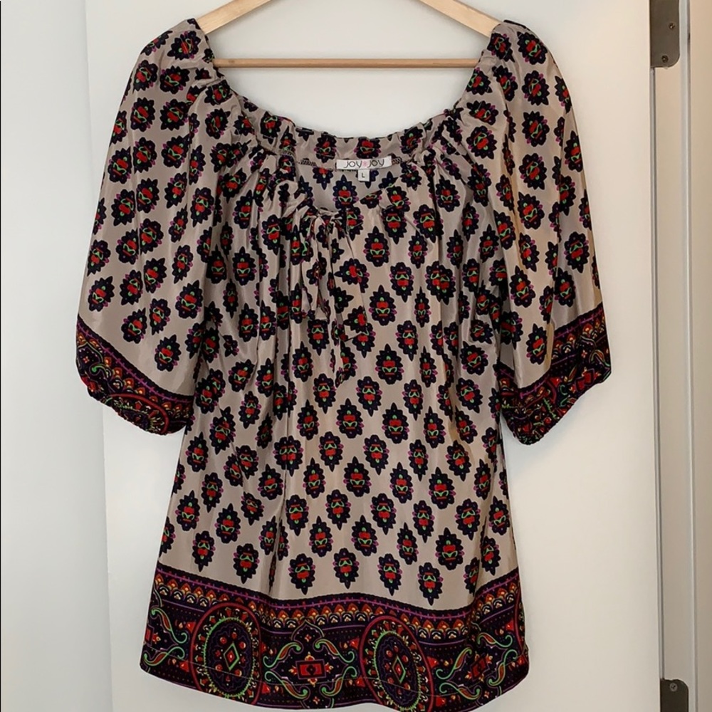 Patterned blouse